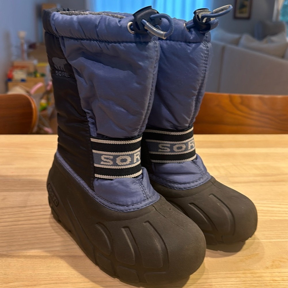 Sorel Snow boots . Size 13 .